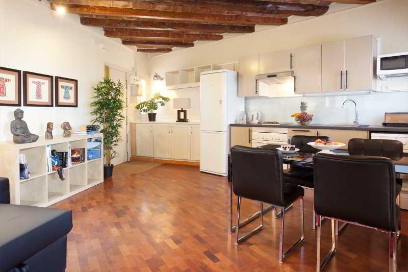 Appartamento Apbcn Gracia Terraced Barcellona Esterno foto