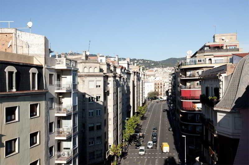 Appartamento Apbcn Gracia Terraced Barcellona Esterno foto
